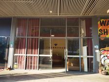 奥园海景城250平临街商铺出租 层高9米 免租1个月