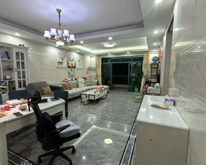 厚街 汇景豪庭 3室2厅 140.00㎡ 136万