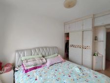 于洪 依云北郡F区 3室2厅 133.06㎡ 105万