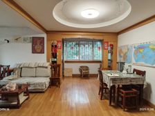 地铁1/2线菱塘新村87平,2楼带100平大露台和23平车库