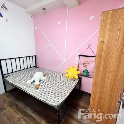  ����:������ɽ������������԰ 4��1�� 100�O 400Ԫ/ 