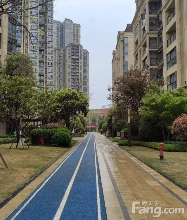 小区相关图