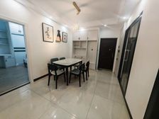 丽景君临天下房东直售!全新品质装修,全屋天然气地暖,价格可谈