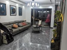 道里 三精家园 2室2厅 121.54㎡ 88万