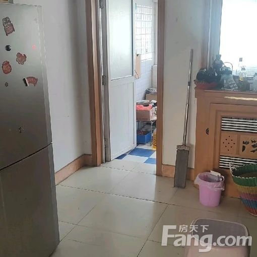  ����:���ԻƵ�Ѧ�ҵ���ͩ԰С�� 3��2�� 133�O 700Ԫ 