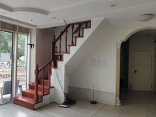 房东直租55平复式广场金角旺铺 面宽11米层高6米