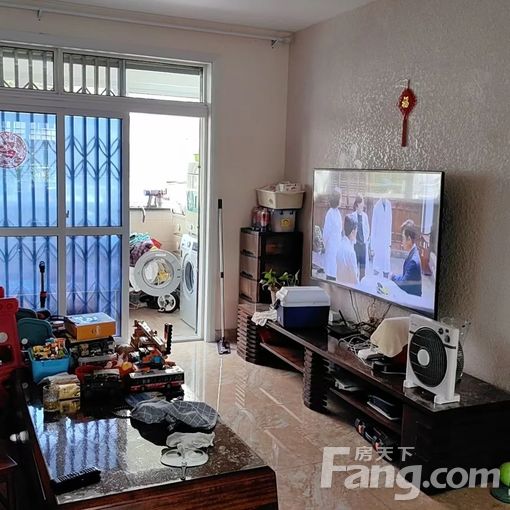  ������Ȫ��ˮ��ԷС�� 3��2�� 101�O 2200Ԫ/�� 
