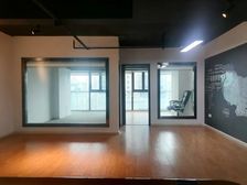 观山湖 核心商务区 高超高性价比 150平米 商务写字楼