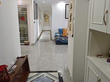 雁峰 雁城国际公馆 4室2厅 136.45㎡ 61万