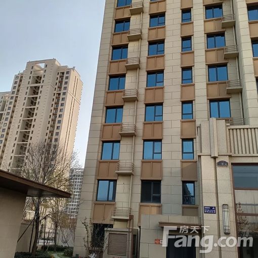  ���ذ�����ѧУ��ˮ�� 2��2�� 97�O 900Ԫ/�� 