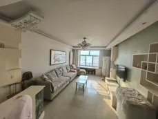 ����С��