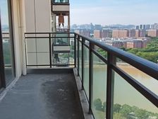 南向四房诚意出售 119平包坯房,可尽情发挥你的装修创意。