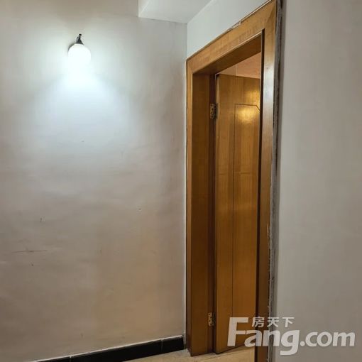  Խ��ũ����������·������ 2��2�� 70�O 4300Ԫ/�� 