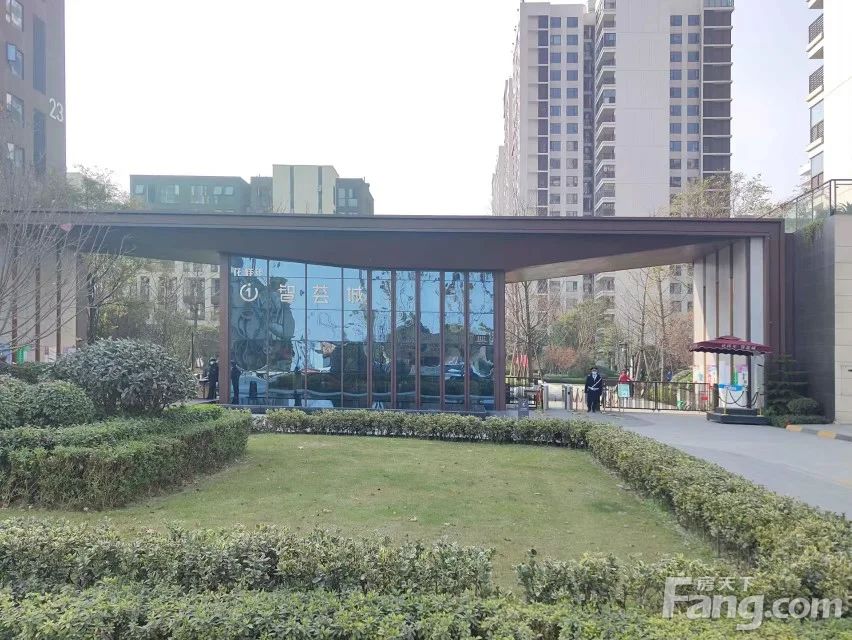 小区相关图
