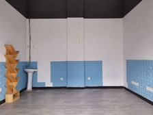 汽博临街1楼小门市,正对两江政务大厅