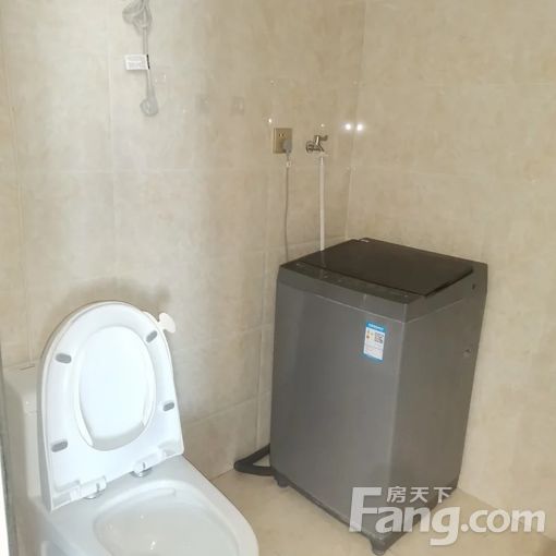  ����߿���Ҽ������ 1��1�� 48�O 900Ԫ/�� 