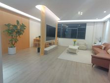 墨江平安园 4室2厅149.81m?(加车位和37平露台)