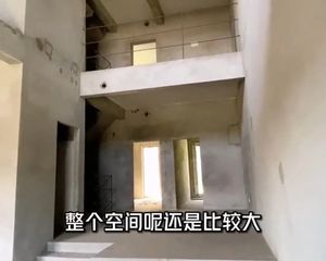 凌崖看江别墅前后花园底下可扩三层实得超450房东直卖双车位