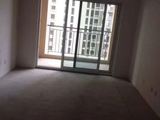 开发区 南通雅居乐花园 3室2厅,纯毛坯安心装修自己的风格