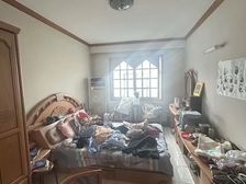四小二中东校区四居室低楼层吉房出售