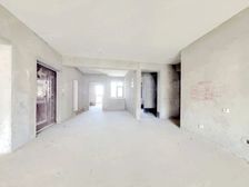 航空港区 鸿运佳苑 4室2厅