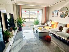 雄关区 金色佳苑 3室2厅