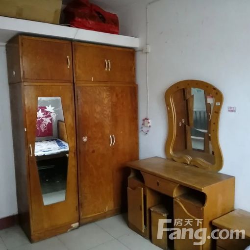  �������ֹ�԰�Ŷ��´�60ƽ���� 2��1��1�� 
