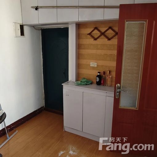  ɳ�ӿ���ҹ����ݽֹ���63ƽ���� 2��1��1�� 