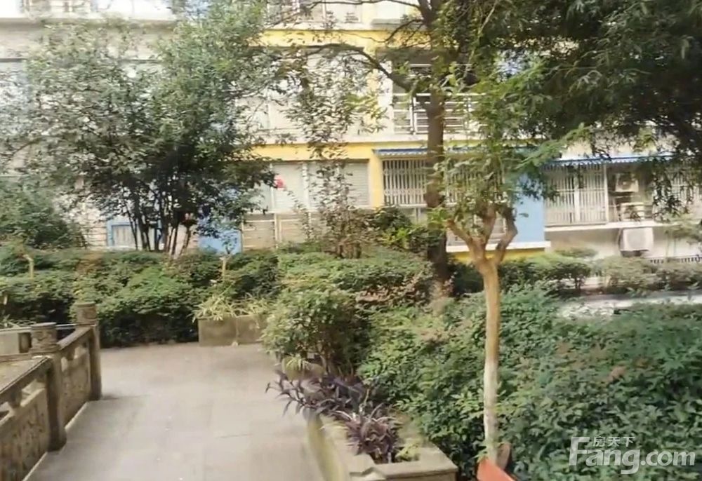 小区相关图