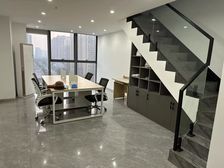 恐龙园新北区世茂广场精装办公室招租