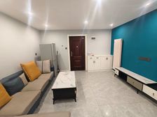 航空港区采光好云瓴国际 2室2厅2卫,