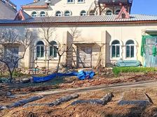 沈阳怪坡风景区临街旺铺 785平超大空间仅195万