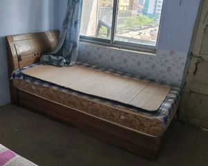 泰山 校场小区 2室1厅