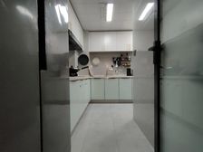 融创春晖十里阅峰庭朝南板楼,交通便利装修好次新房源,房东直卖