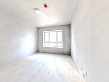 上迎胜两居室,近东岳大街。泰山 财源居 2室2厅