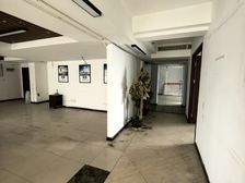 二七路航天商务广场206平写字楼出租 商住两用