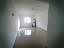 建业壹号城邦两间办公室出租