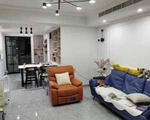 房东直卖,宁波镇海区玫瑰湾,精装2室2厅1厨1卫拎包入住