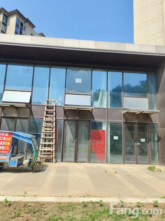 盘龙城巨龙大道临街旺铺 124平仅售58万