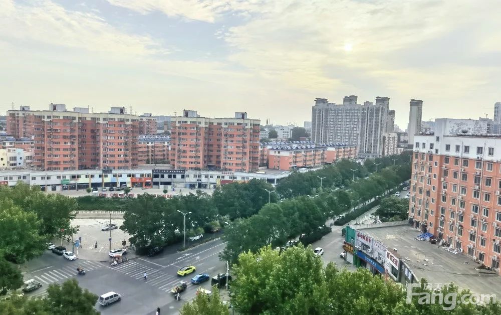 小区相关图