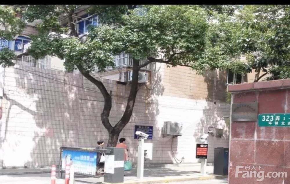 小区相关图