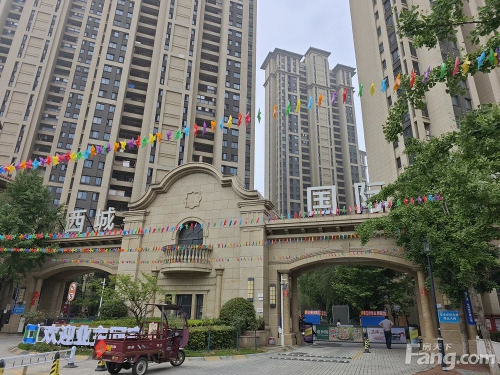 小区相关图