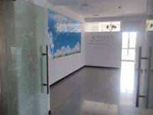 红旗河沟轨道3/6号线旁建玛特楼上100平米办公室