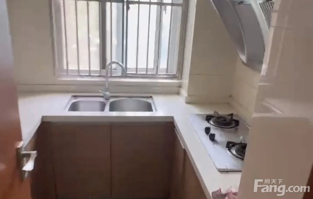 洲岛家园绿洲苑小区租房,三室一厅, 建邺江心洲洲岛家园绿洲苑 3室1厅