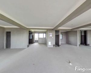 北仑 万年卡美丽亚 4室2厅 141.00㎡ 110万