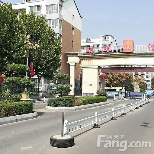  �����ֱ����������Է 3��2�� 121�O 1300Ԫ/�� 