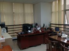 旗峰路甲级写字楼118平 2600元/月 地铁便利