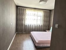 人民路中段 西亚大厦 3室2厅2卫 125.44㎡ 53万