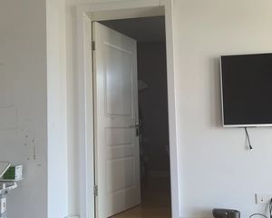 日湖公园旁121平南向三居 业主诚售好房