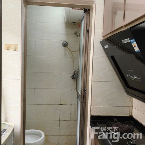  Խ��ũ������ɽ��·32��601�� 1��1�� 32�O 2200 